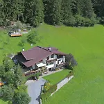Haus Fischer Pettneu am Arlberg