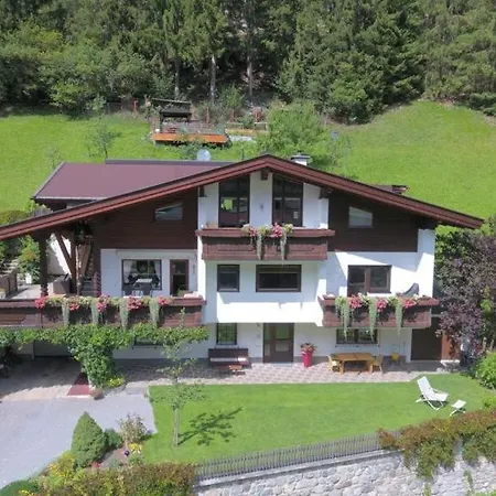 Haus Fischer