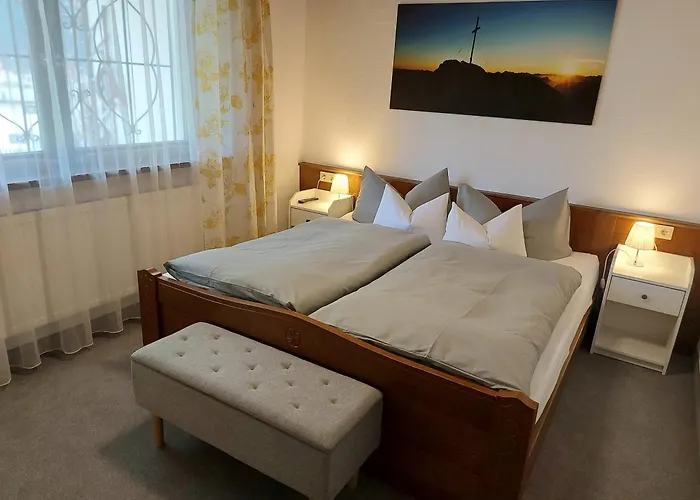 Haus Fischer بيتنيو آم أرلبرغ