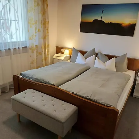 Haus Fischer פרטנאו